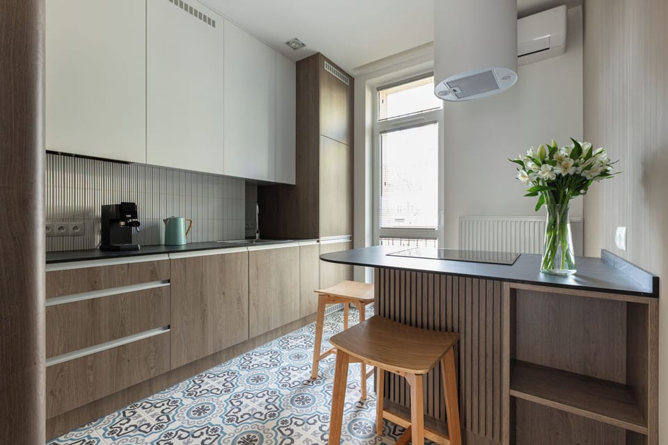 Griddle, freezer, kitchen islands