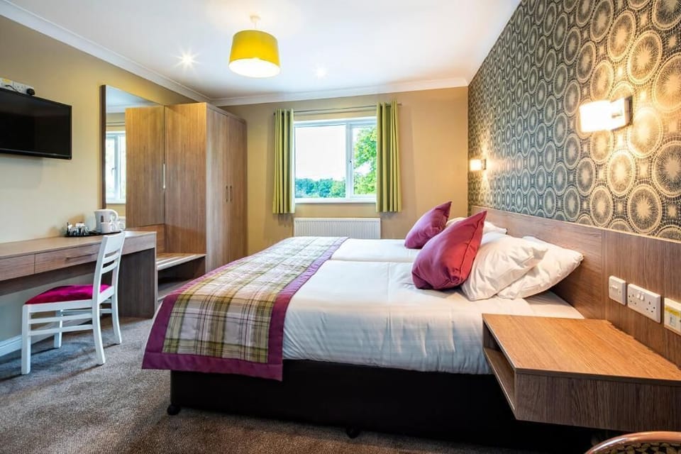 Twin Room | Free WiFi