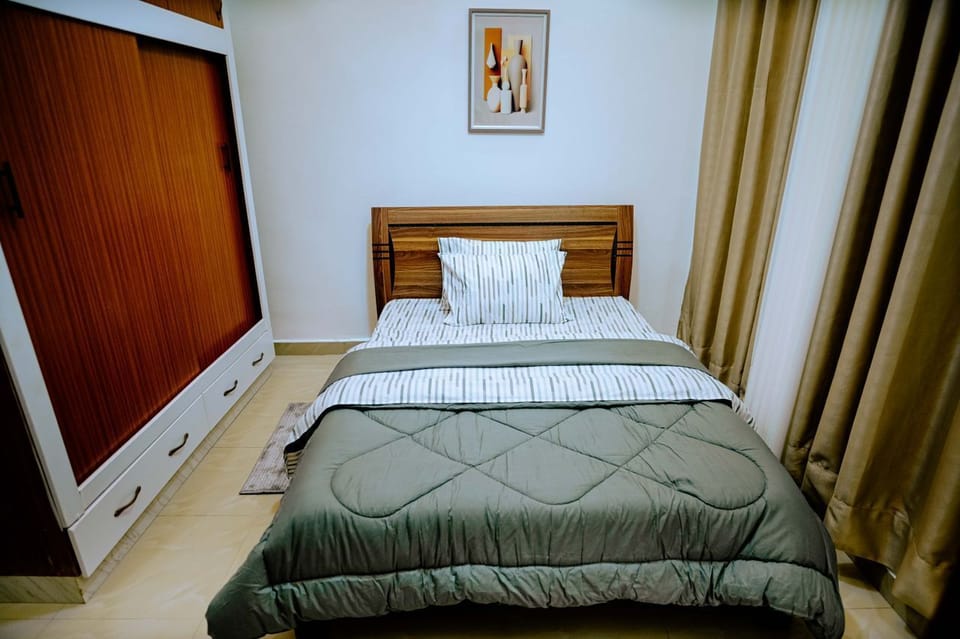 Classic Apartment, Balcony, City View | WiFi (free)