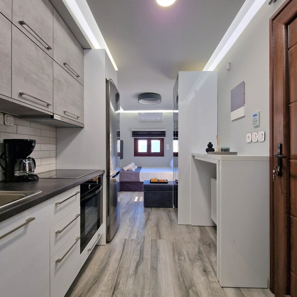 House | 1 bedroom, soundproofing