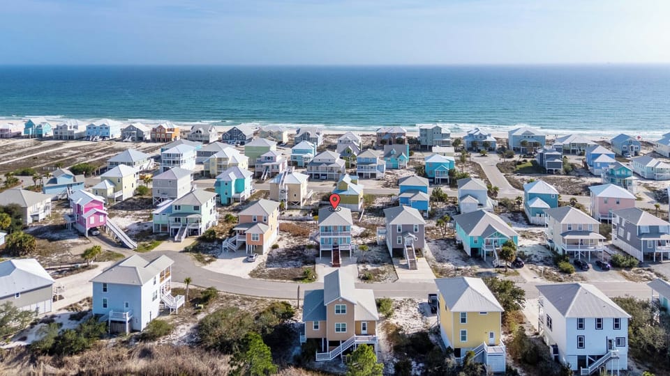 Sweet Home Alabama - just steps to the beach!
