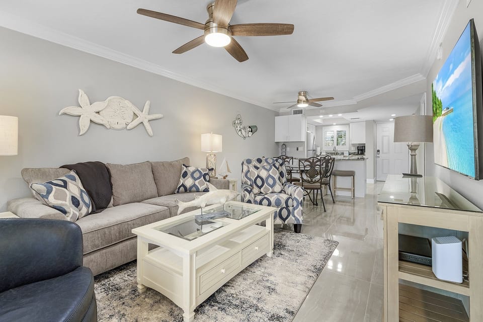 Condo (2 Bedrooms) | Property amenity