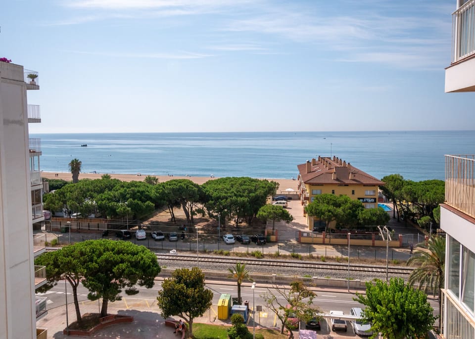 Beach/ocean view