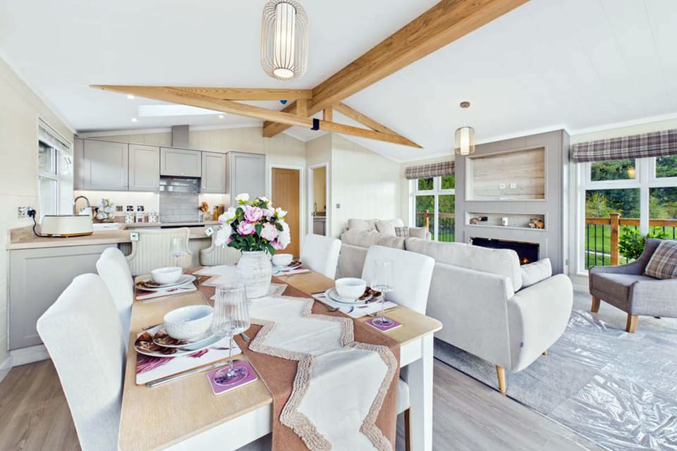 Highland Cottage, Beverley - Host & Stay