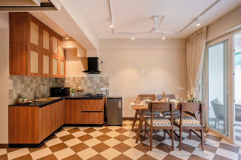 Apartment, 2 Bedrooms, Kitchen | Dining