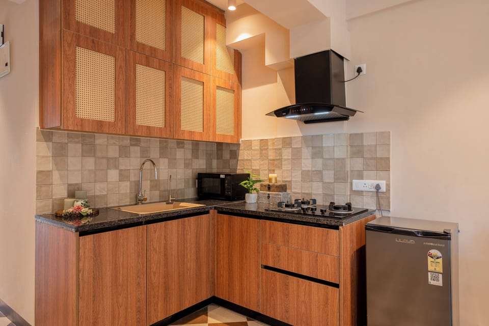 Apartment, 2 Bedrooms, Kitchen | Private kitchen | Electric kettle