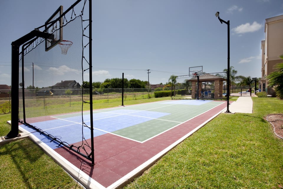 This resort has many amenities for you to enjoy!