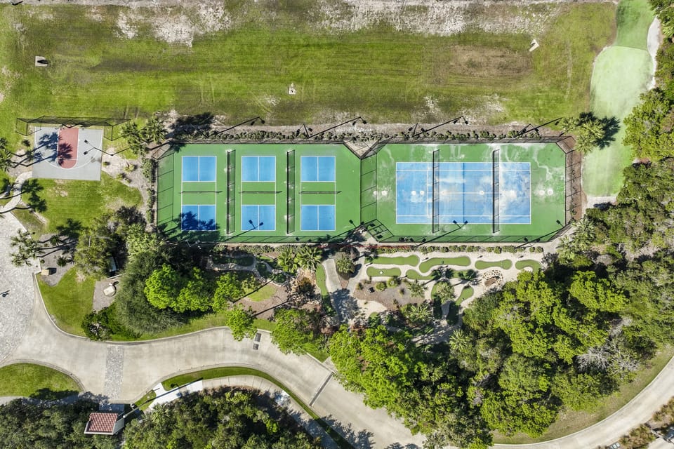 Pickleball (reserved for a small fee), and Half court basketball right next to the Summit