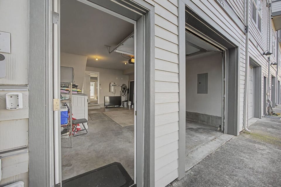 garage to Krusemuir townhouse
