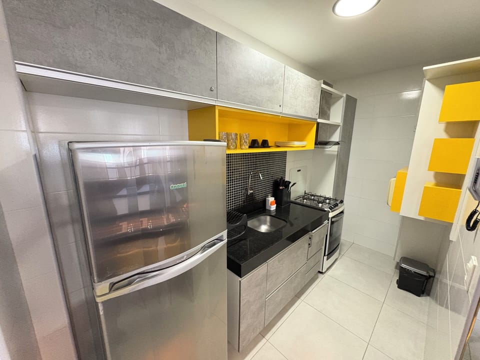 Deluxe Apartment, Balcony | Private kitchen | Full-size fridge, microwave, stovetop, cookware/dishes/utensils