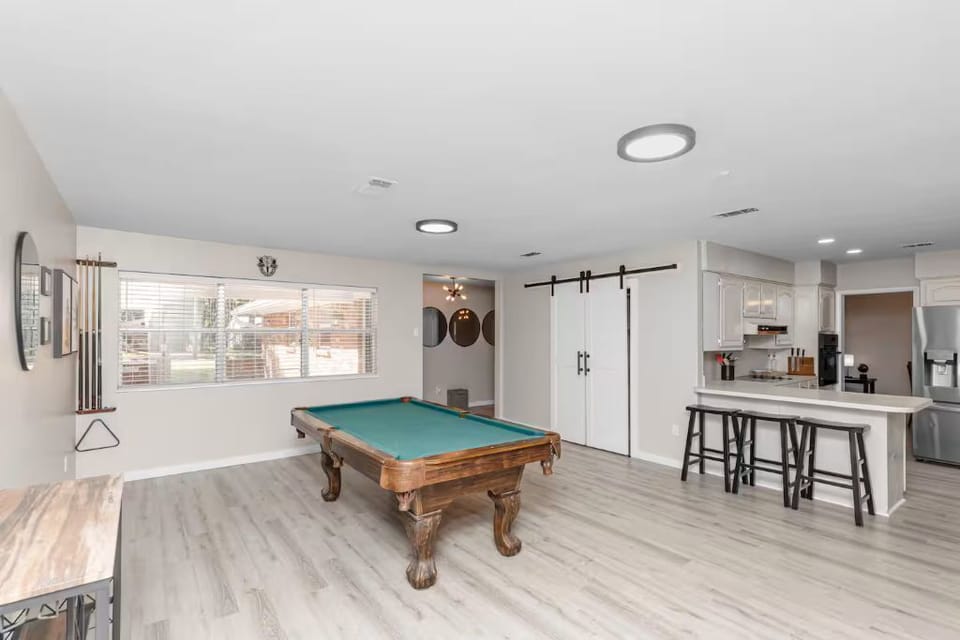 Game room