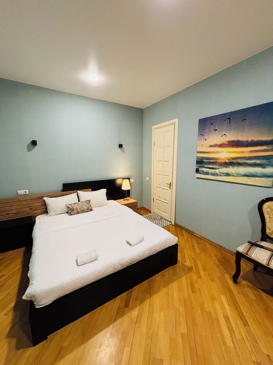 Comfort Double Room | Premium bedding, iron/ironing board, free WiFi, bed sheets
