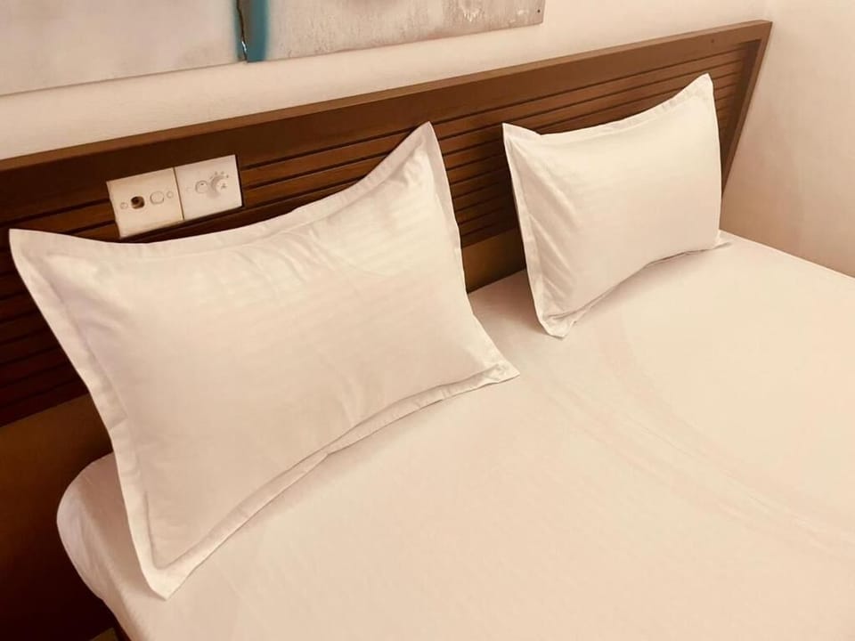 In-room safe, blackout drapes, soundproofing, iron/ironing board