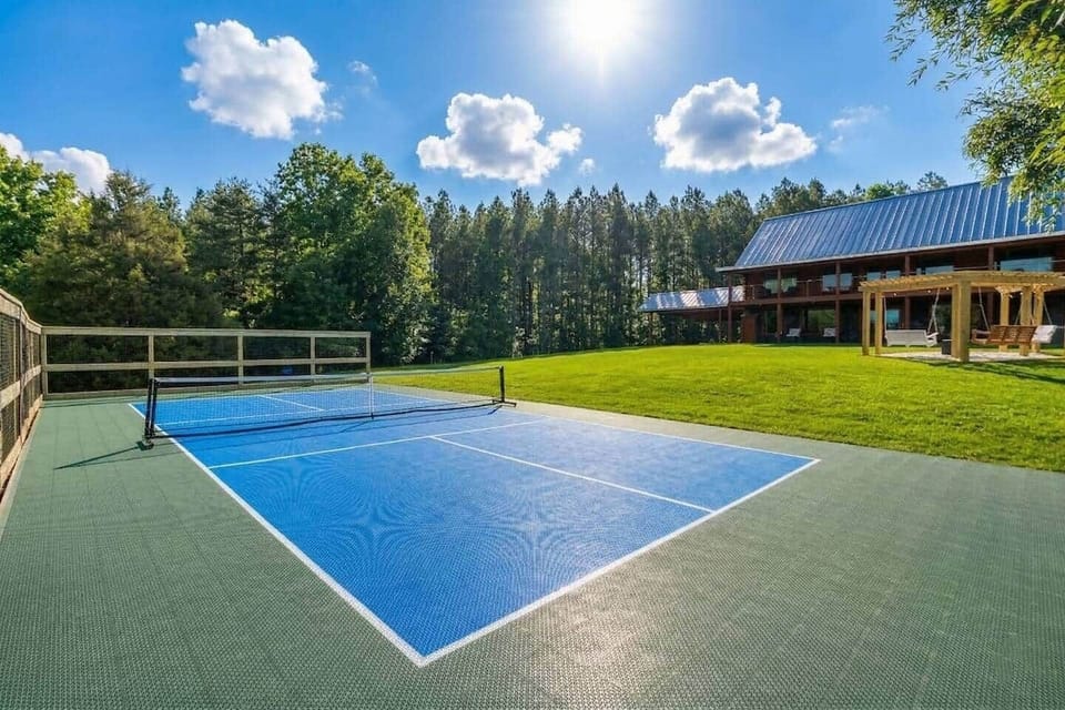 Sport court
