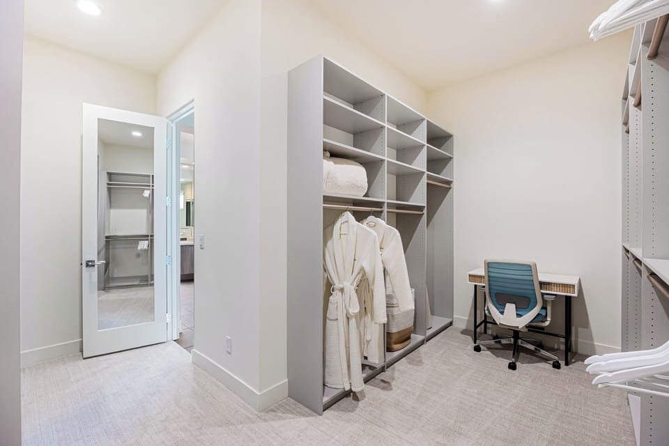 Master Suite Closet