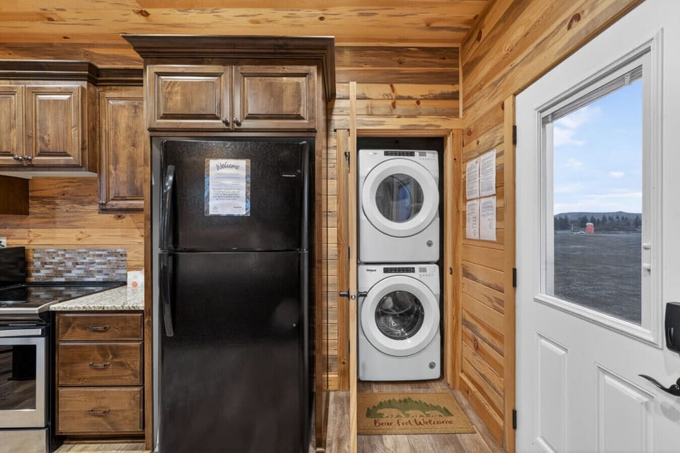 Kitchen - Laundry Area