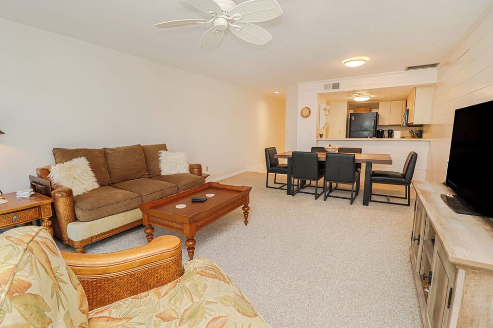St. Augustine Beach Rentals Living Room
