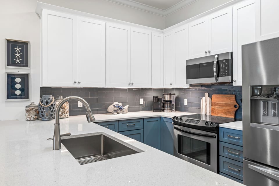 Kitchen/Dining Area