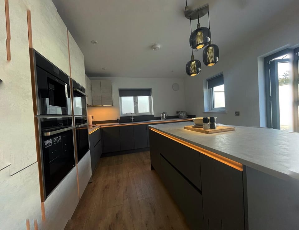 fully equipped modern kitchen