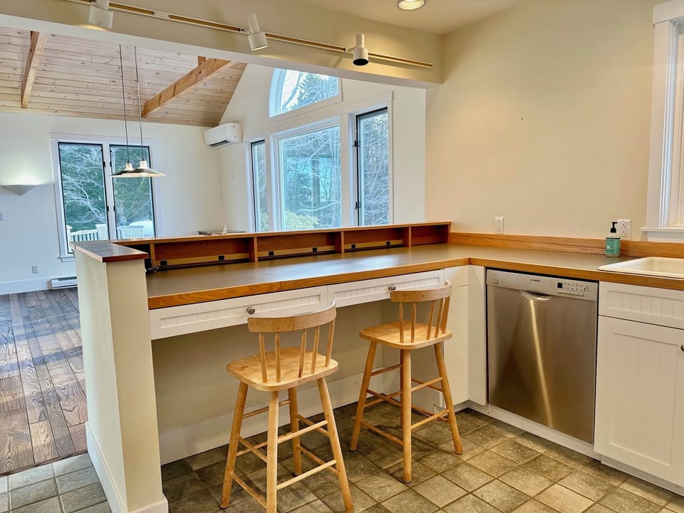 Kitchen Area-