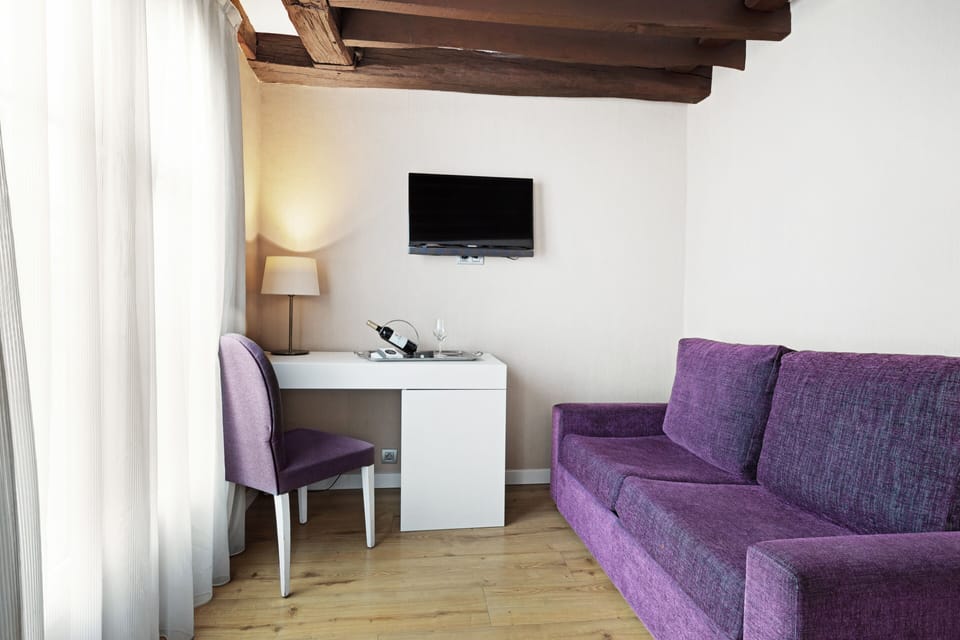 Minibar, in-room safe, blackout drapes, soundproofing