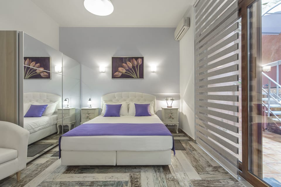 Superior Suite | Premium bedding, Select Comfort beds, in-room safe, laptop workspace