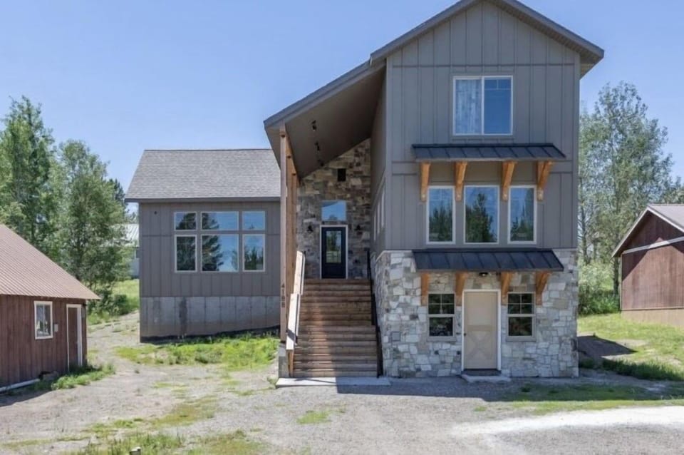Cabin exterior, guests will use the door on the ground level