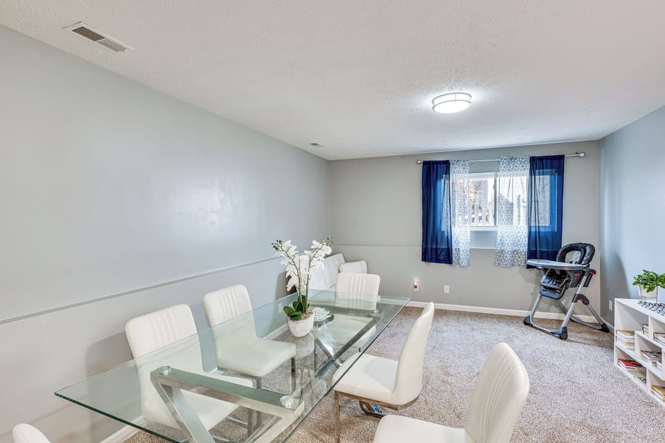 Dining Area | Lower Level