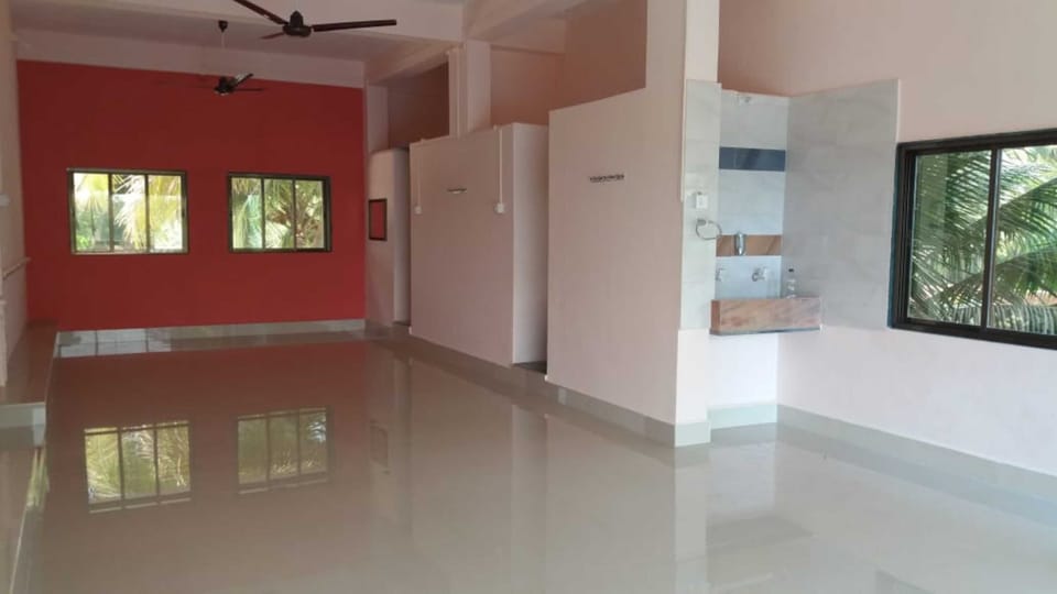 Shared Dormitory | Free WiFi, bed sheets