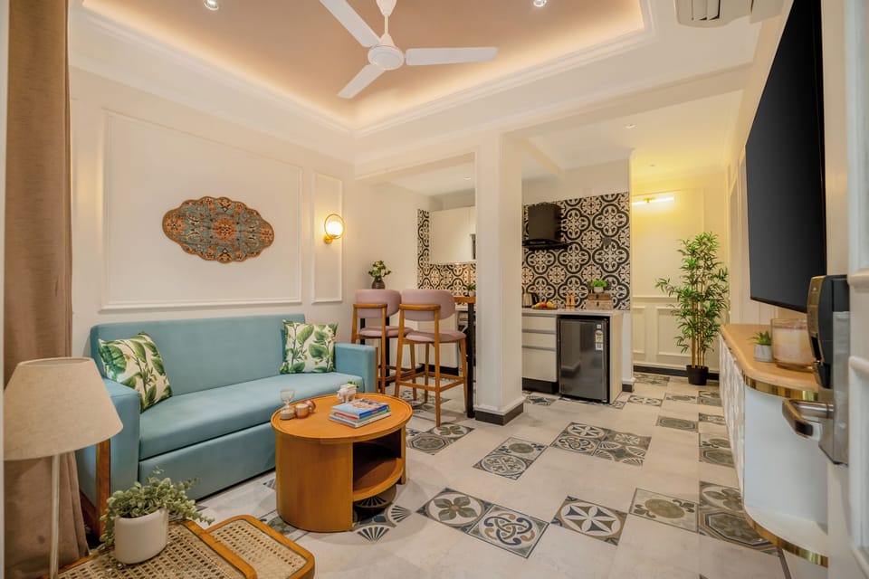Apartment, 2 Bedrooms, Kitchenette, Beachside | Living area | 42-inch Smart TV with digital channels