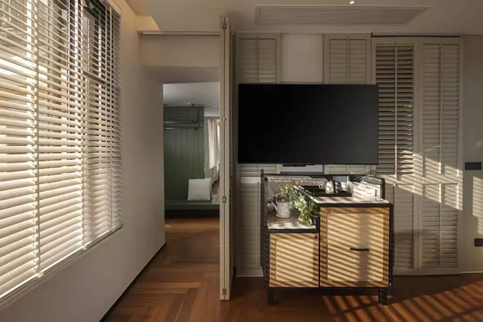 Room | Living area