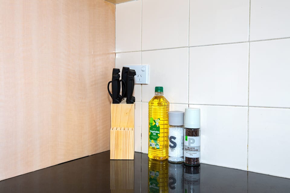 Bathroom amenities