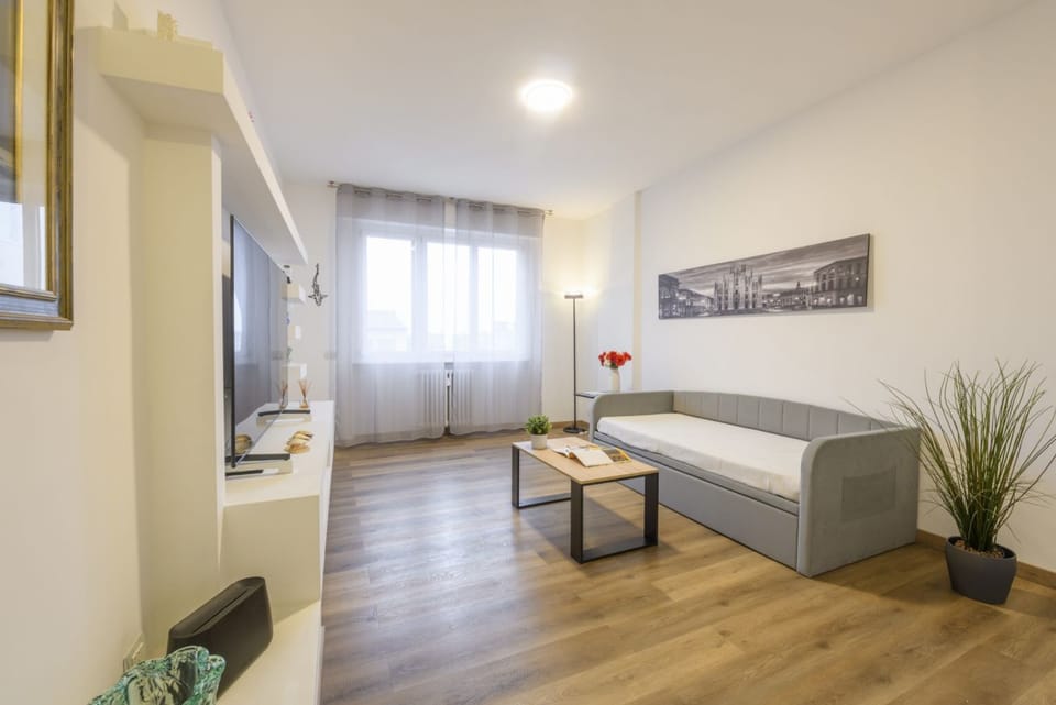 Modica, 16 - Apartment near Iulm Apartment in Milan