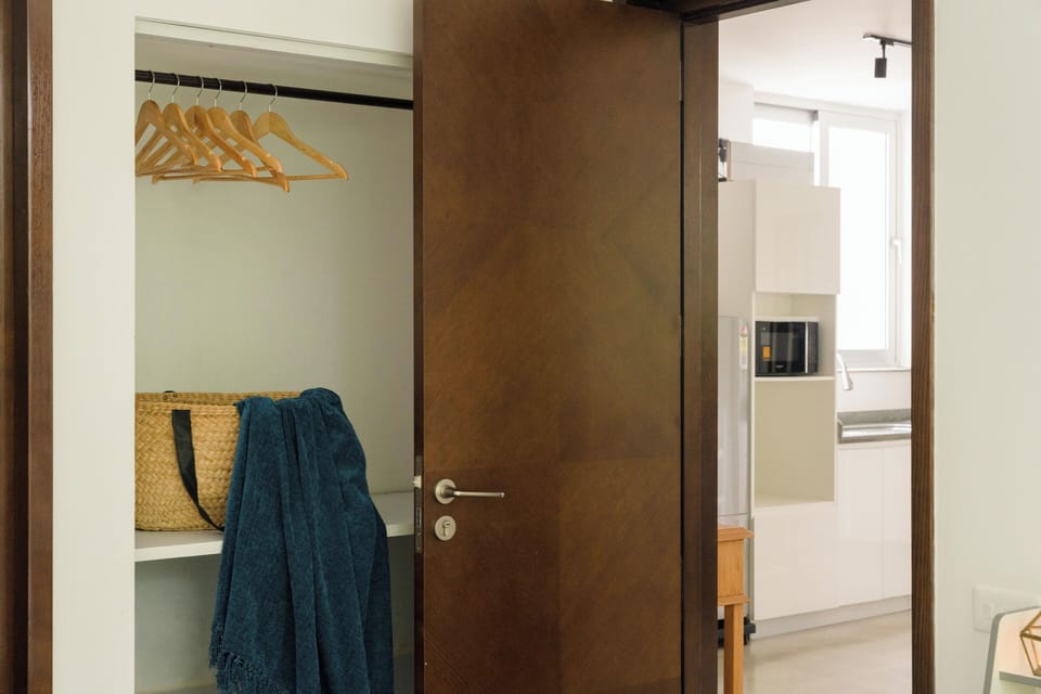 Apartment, 2 Bedrooms, Balcony | Interior