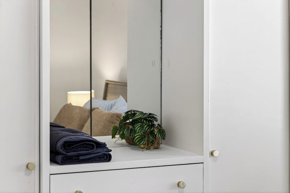 Vanity in room