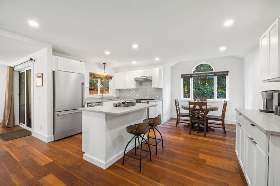 Kitchen island seating for two—great for morning coffee.