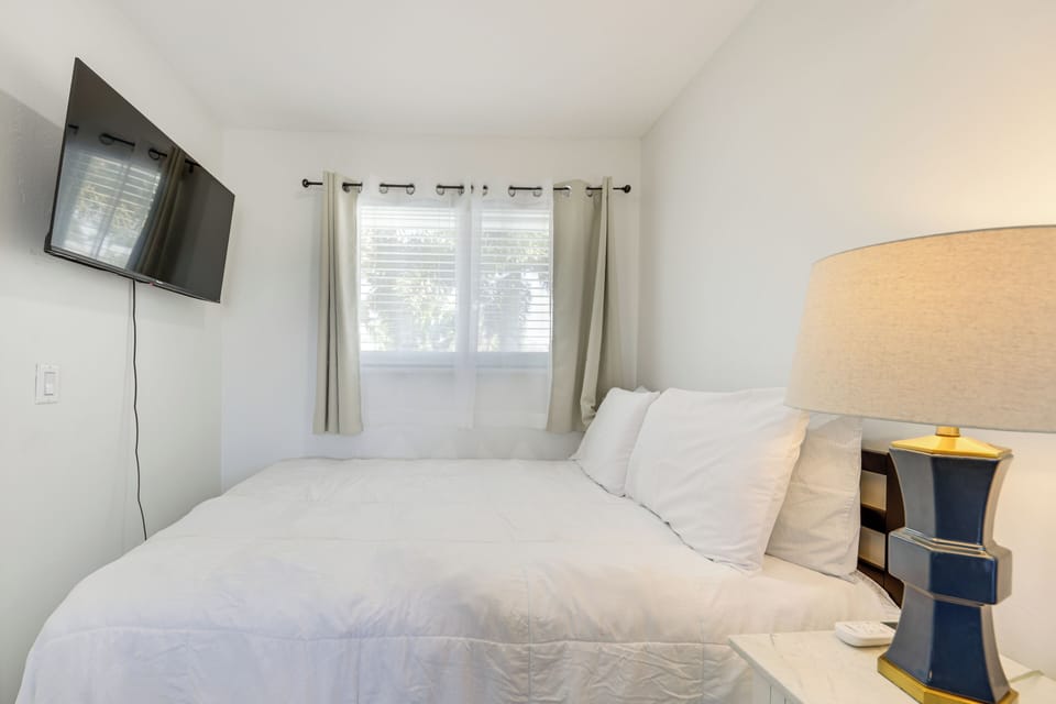 Apartment (0 Bedroom) | Interior