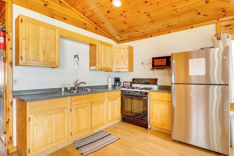 House (2 Bedrooms) | Interior