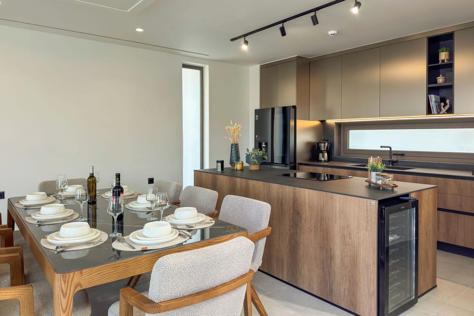 Villa, Sea View | Dining room