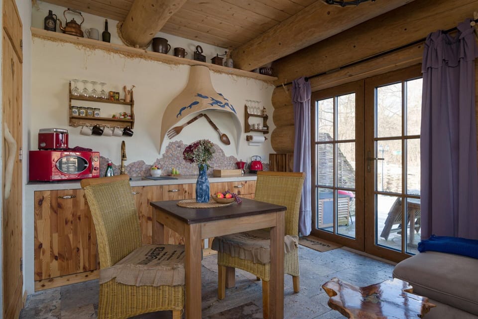 Apartment | Dining