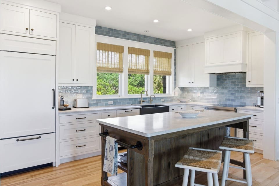 GOURMET KITCHEN WITH CENTER ISLAND