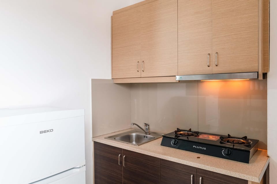 Quadruple Room, Terrace | Private kitchen