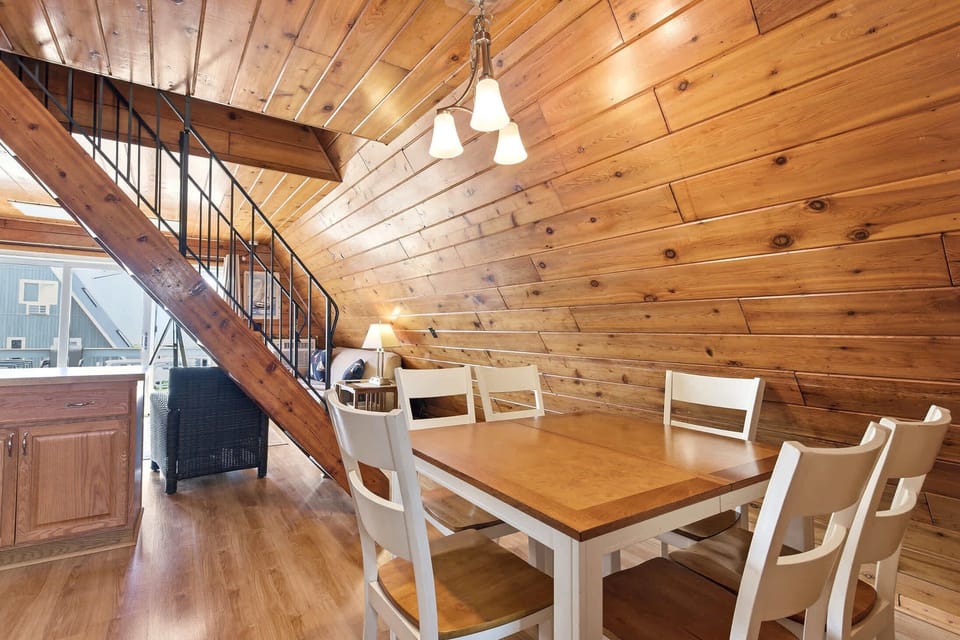 From breakfast plans to late-night laughs, this is where the group gathers.