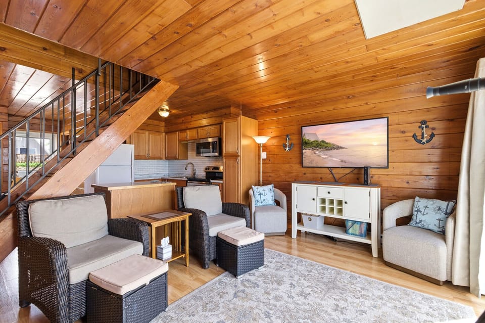 Relax, recharge, and enjoy the simple pace of a Michigan beach getaway.
