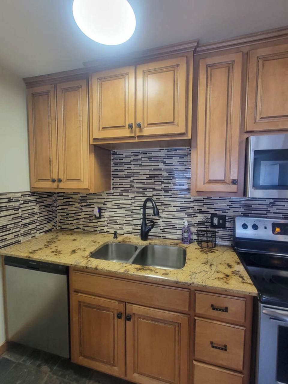 Condo, 2 Bedrooms | Private kitchen