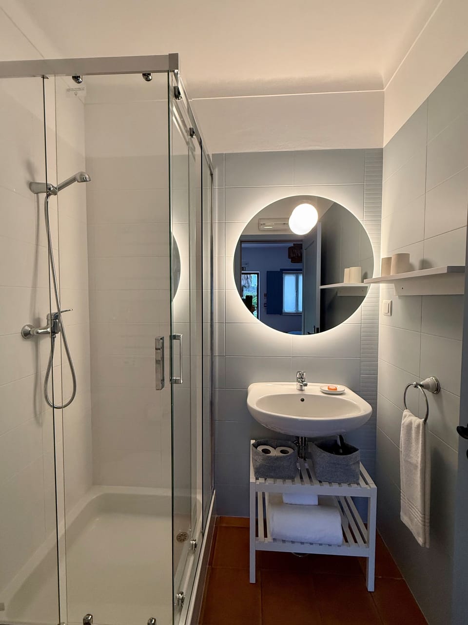 Classic Double or Twin Room, Patio, Garden View | Bathroom | Shower, towels, soap, shampoo