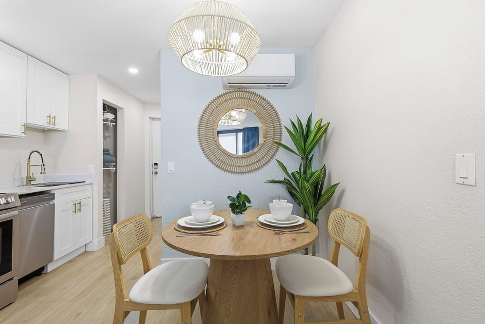Seating for 2