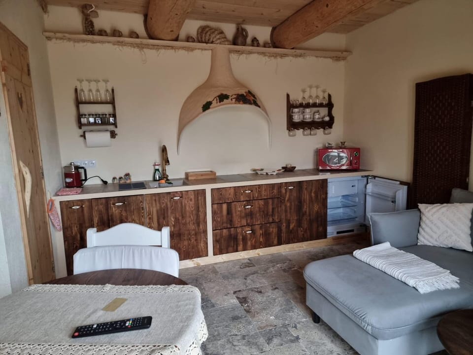 Apartment | Private kitchen | Highchair