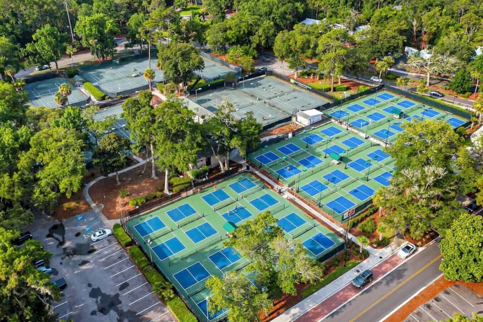 Pickle Ball Heaven