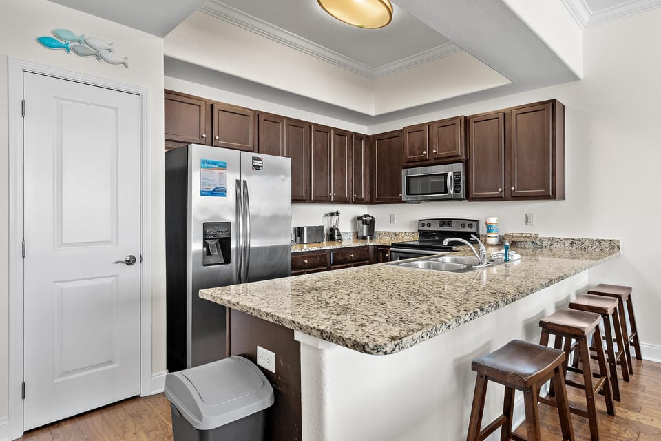 Condo, Multiple Beds (Alerio D301) | Private kitchen